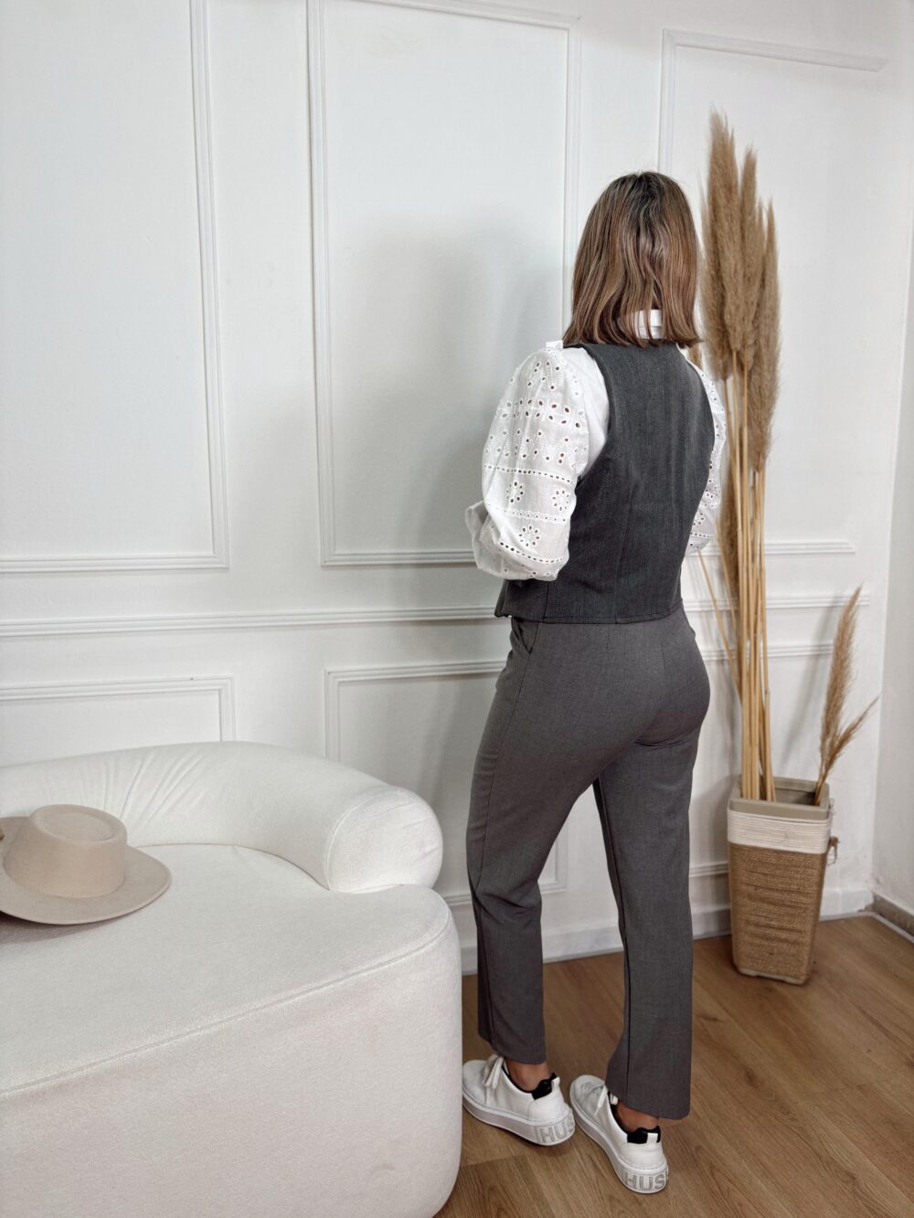 PANTALON SASTRERO LUISA ZARA - Imagen 7