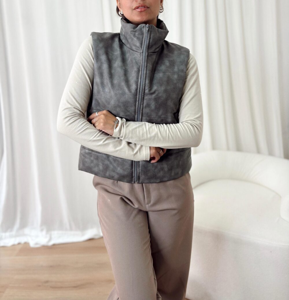 CHALECO PUFFER JASMIN ENGOMADO - Imagen 2