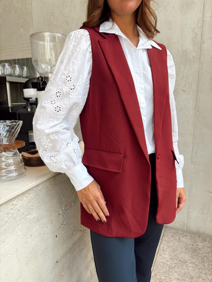 CHALECO CATY LARGO ENTALLADO