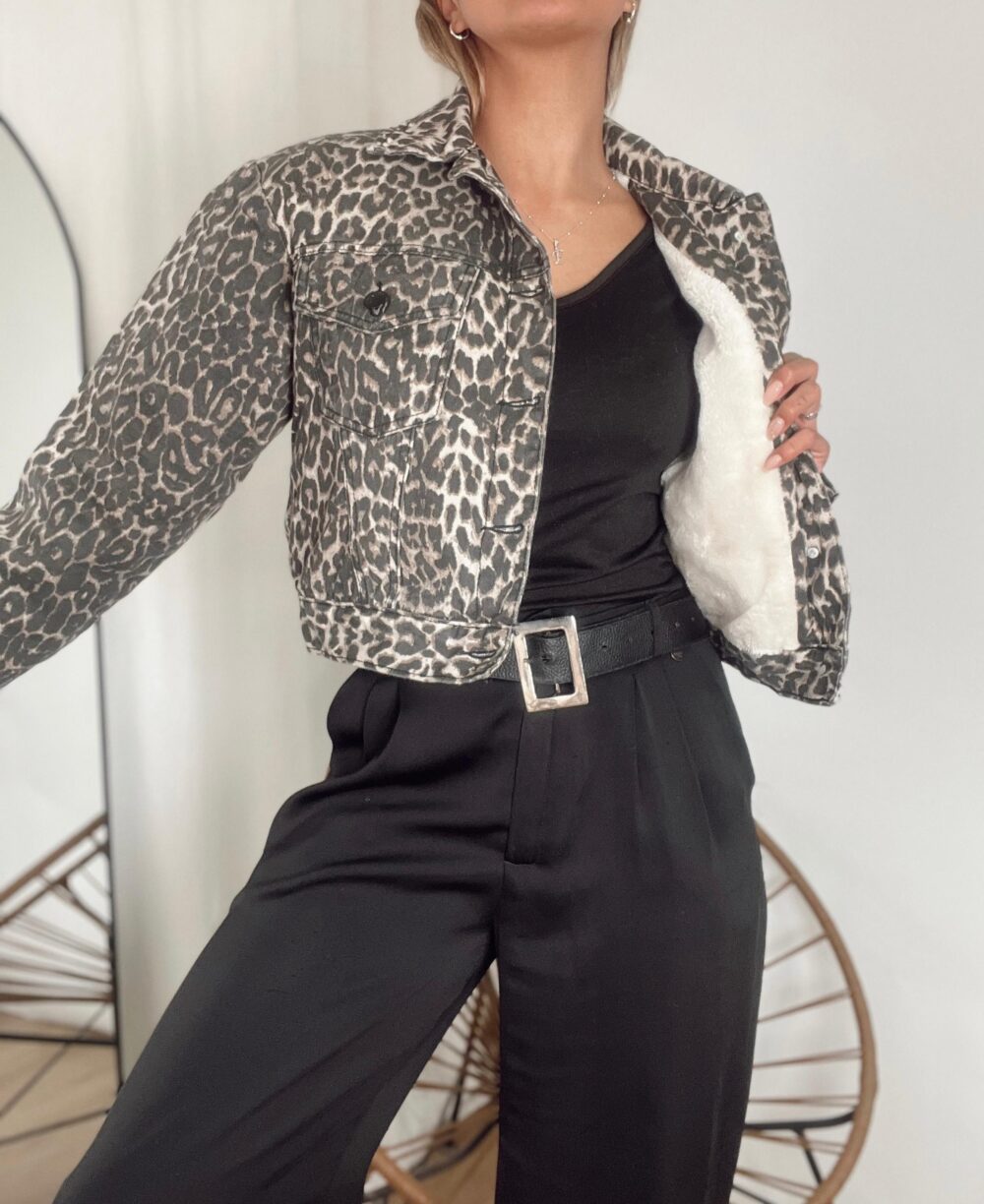 CAMPERA CON PIEL MISSY ANIMAL PRINT