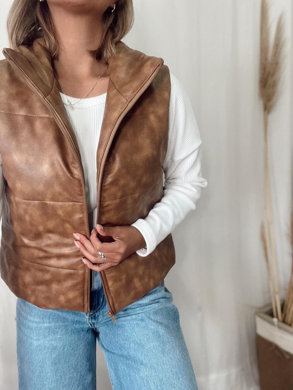 CHALECO PUFFER JASMIN ENGOMADO - Imagen 6