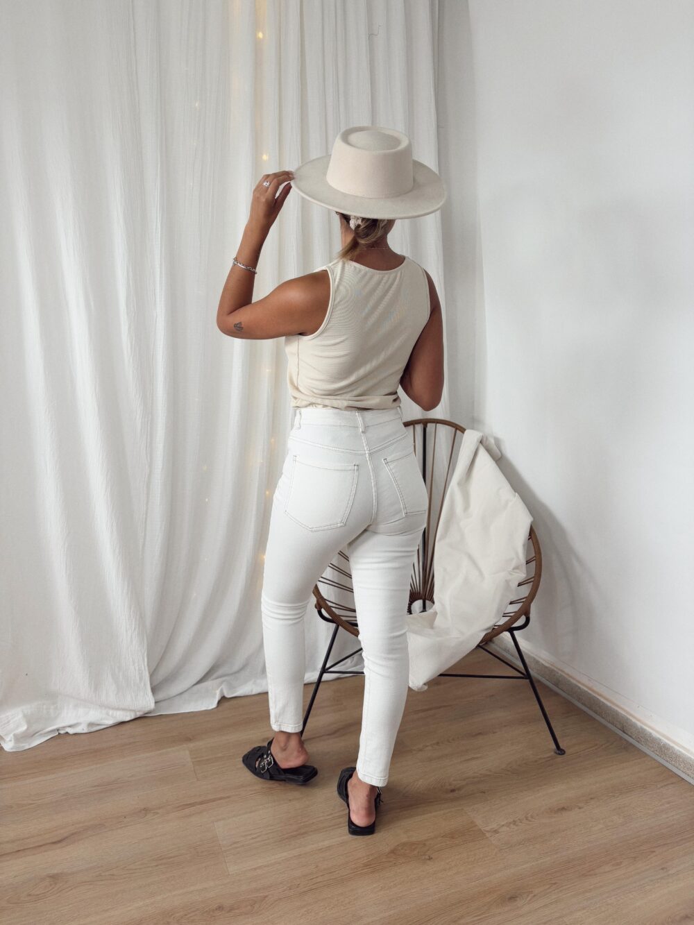 CHUPIN BLANCO ALEXA - Imagen 2