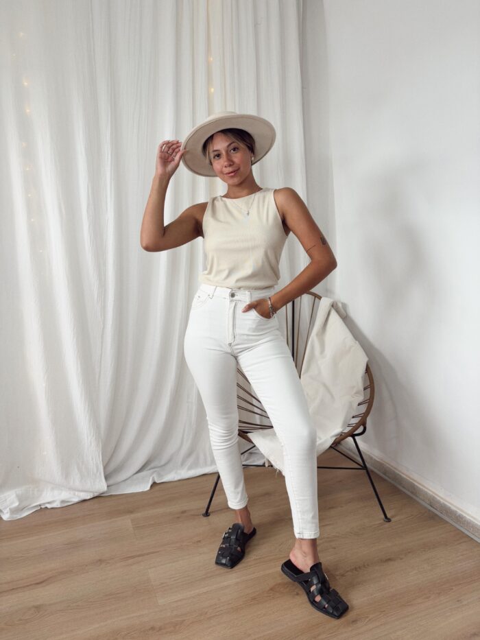CHUPIN BLANCO ALEXA