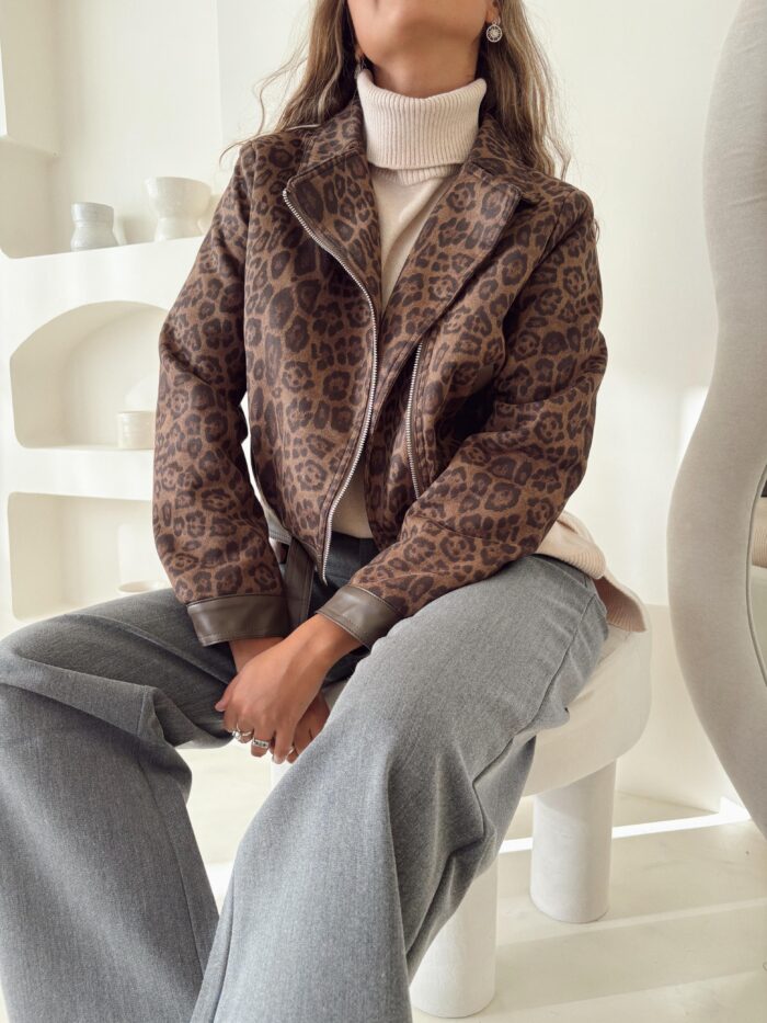 CAMPERA GAMUZADA ANIMAL PRINT IMPORTADA