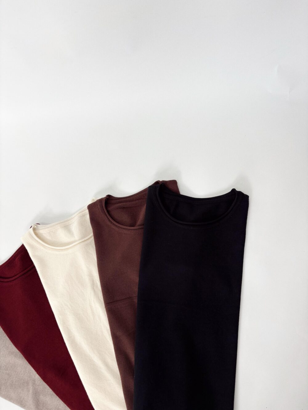 SWEATER LISBOA BASICO LISO - Imagen 3