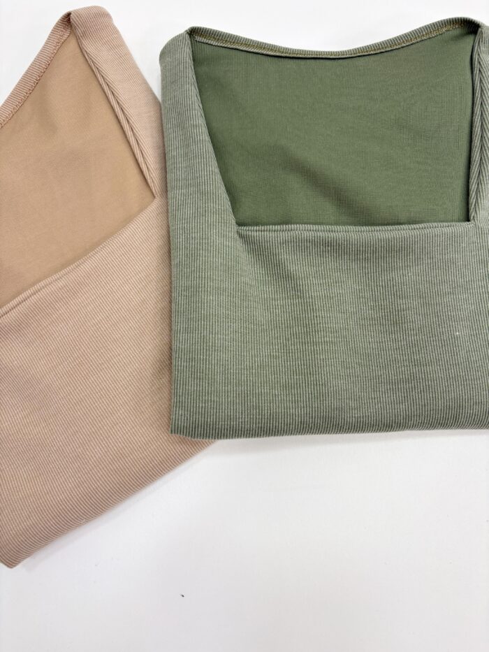 REMERA MORLEY VINTAGE ESCOTE CUADRADO PRINCESA