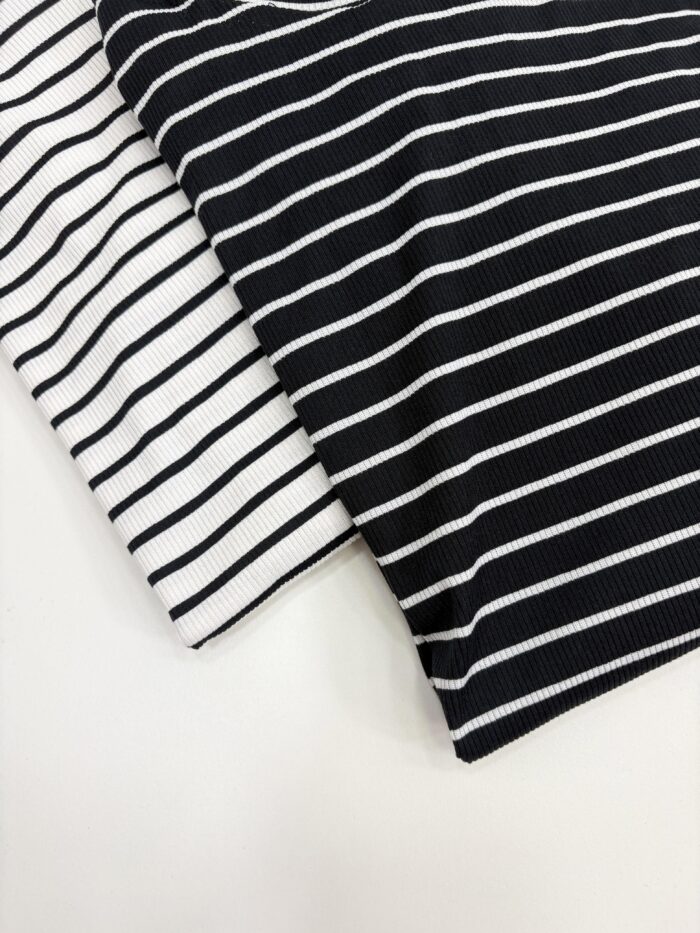 MEDIA POLERA MORLEY RAYADA By Diosas