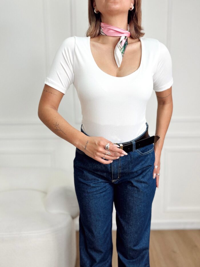 REMERA 3/4  CUELLO U BY DIOSAS