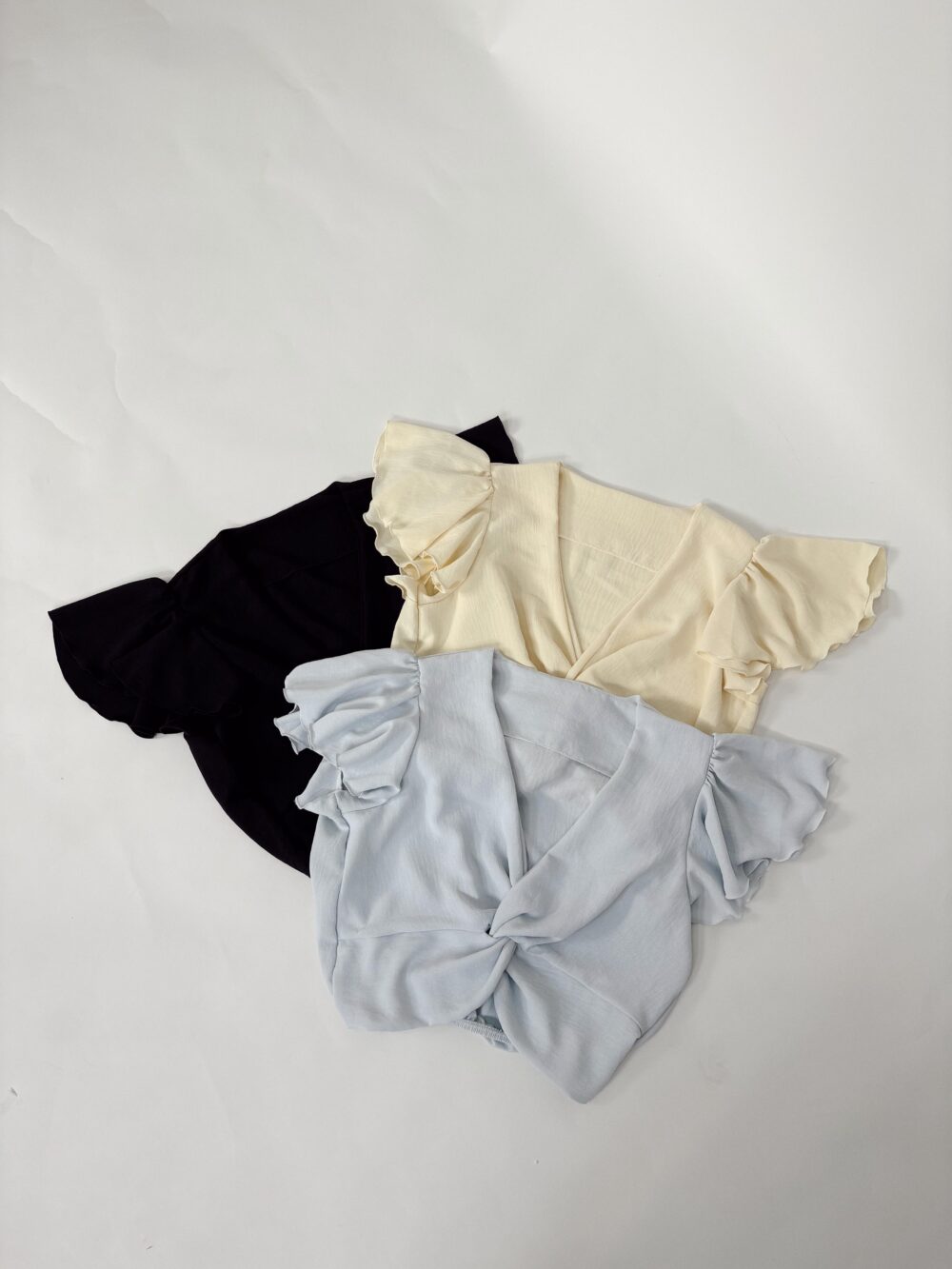 BLUSA RENATA MANGA VOLADO CORTA - Imagen 4