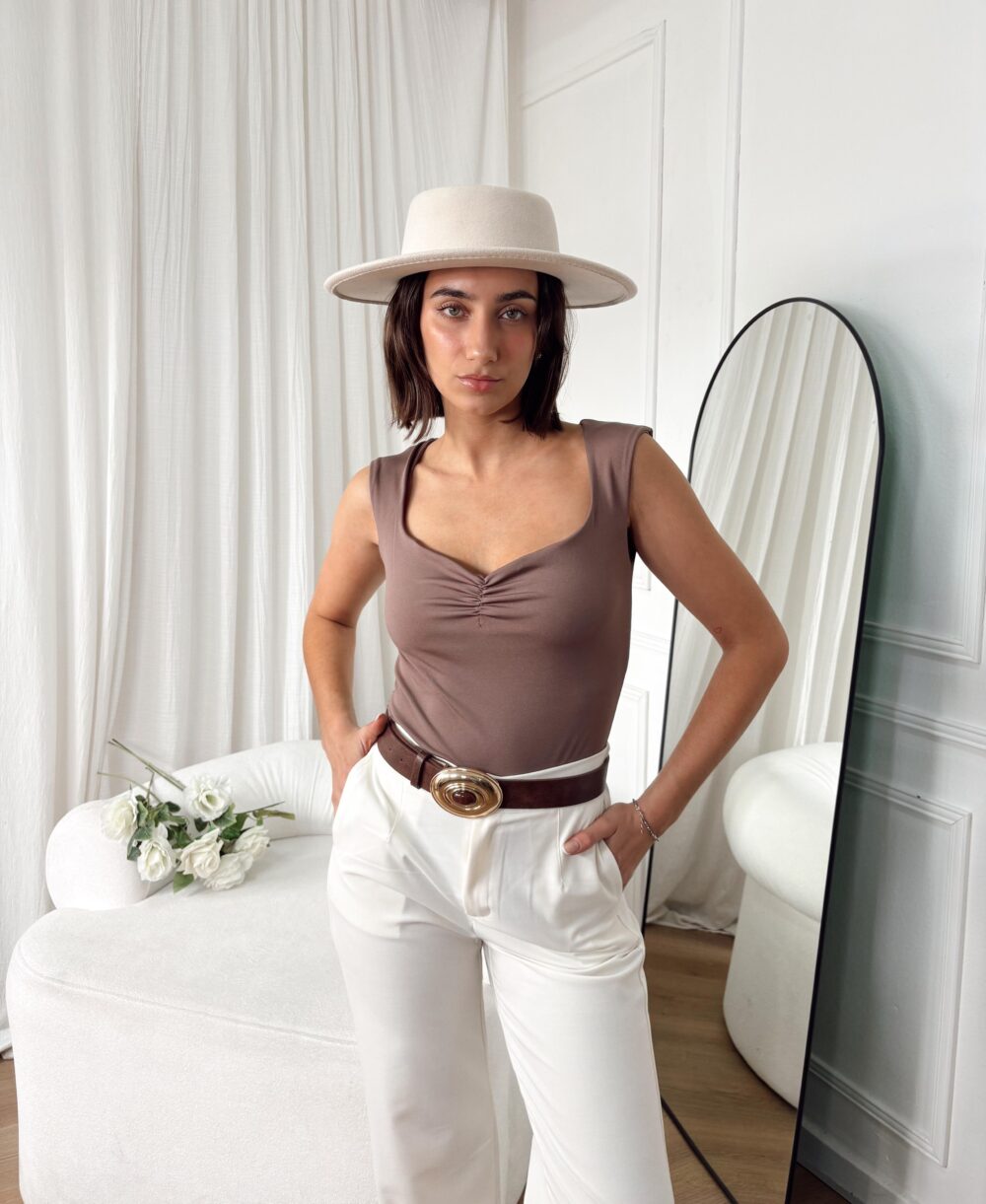 BODY MALENA ESCOTE CORAZON