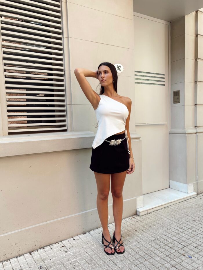 SHORT AMBER SASTRERO ZARA