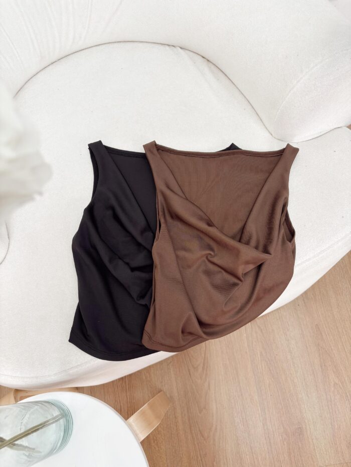 TOP CUELLO BUCHE RIBB SATINADO ARUBA