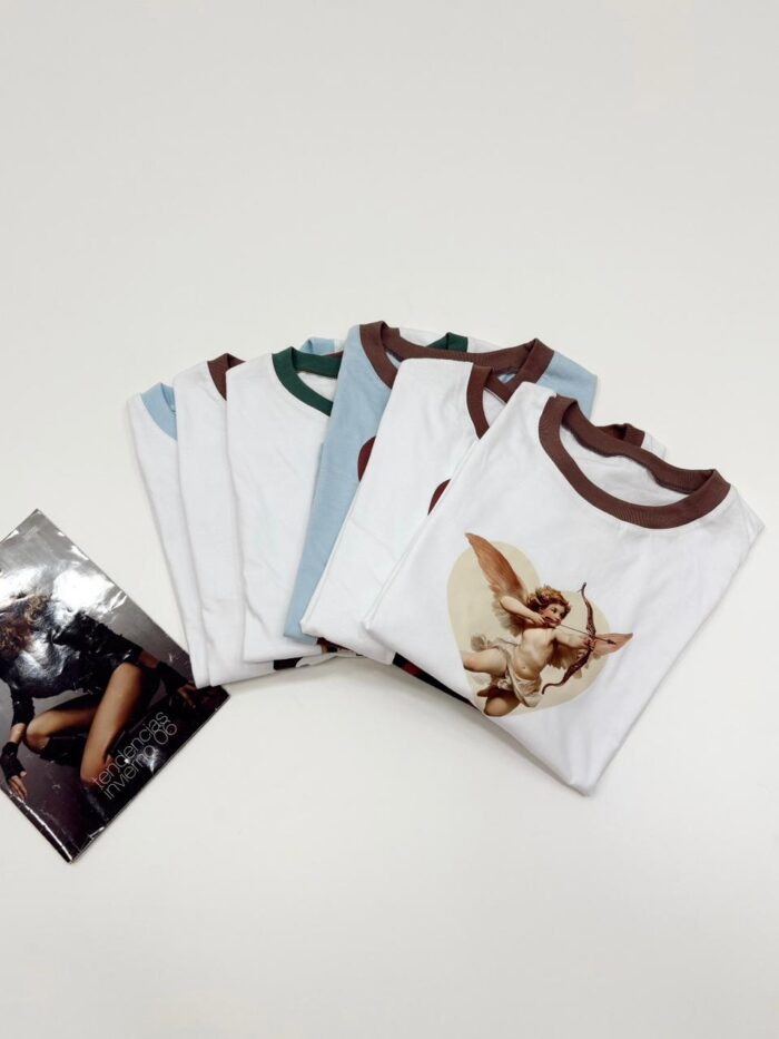 REMERA LISA MANGA CON PUÑOS