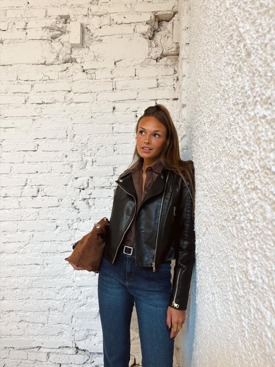 CAMPERA CUERO CIERRE ART 230 - Imagen 13