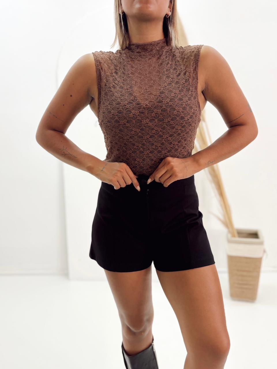 MEDIA POLERA SIERRA CON ENCAJE SIN MAGAS