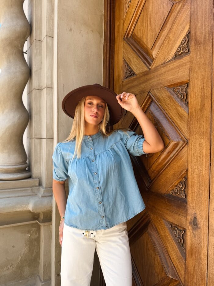 CAMISA VALERY MANGAS CORTAS
