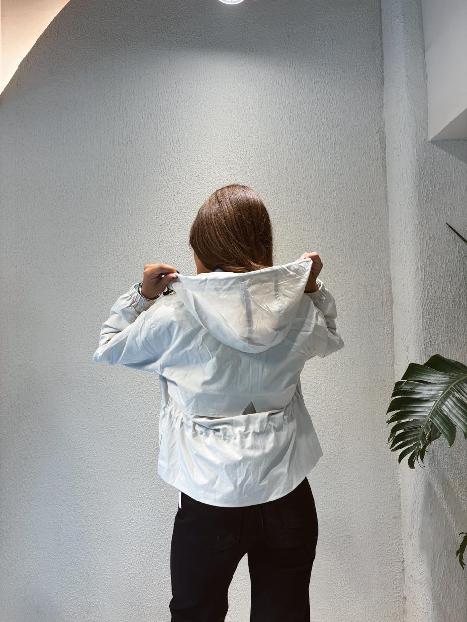 CAMPERA ROMPE VIENTO - Imagen 5