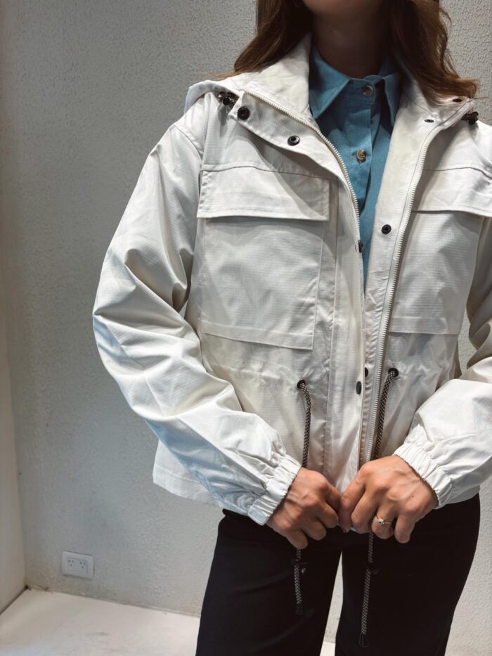 CAMPERA ROMPE VIENTO