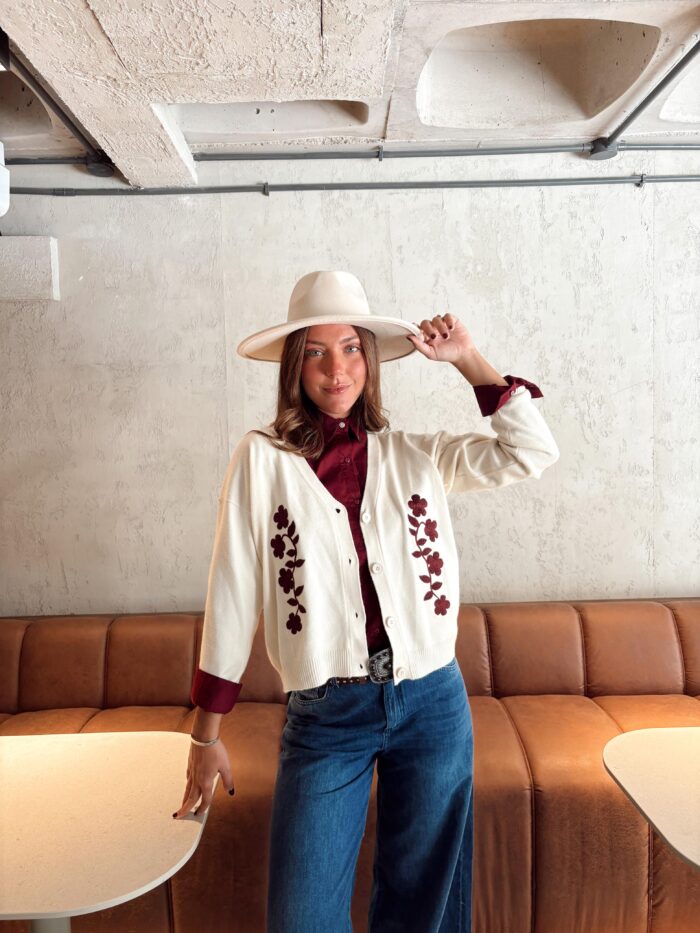 CARDIGAN ZAGREB BORDADO FLORES