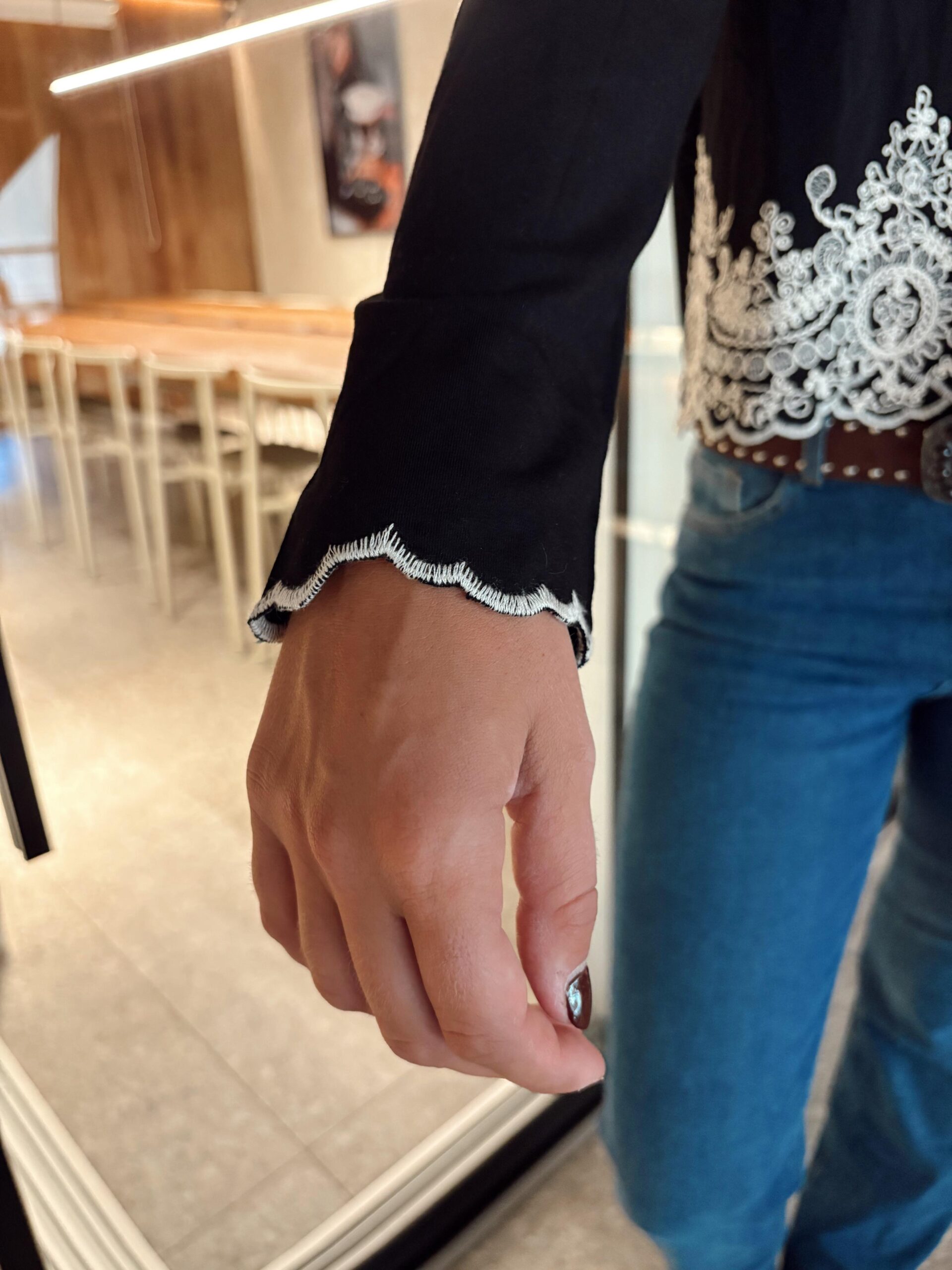 REMERA MORON BORDADO DELANTERO INFERIOR - Imagen 2