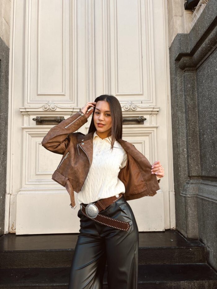CAMPERA ECO CUERO CORTA