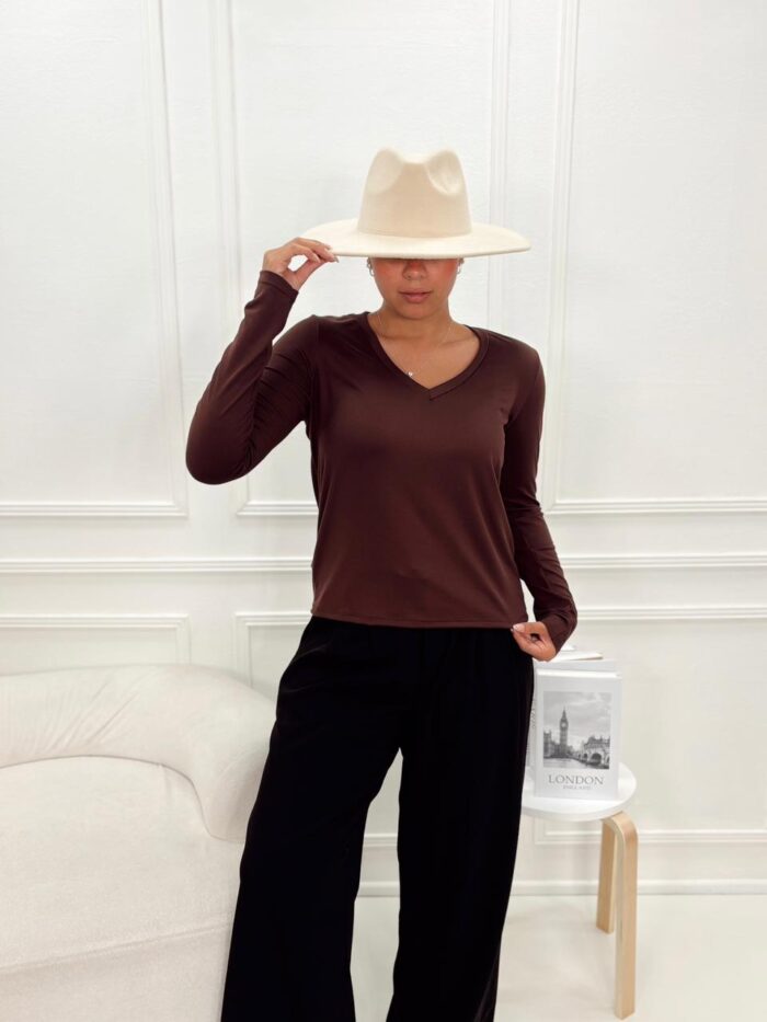 REMERA MODAL ESCOTE V ML