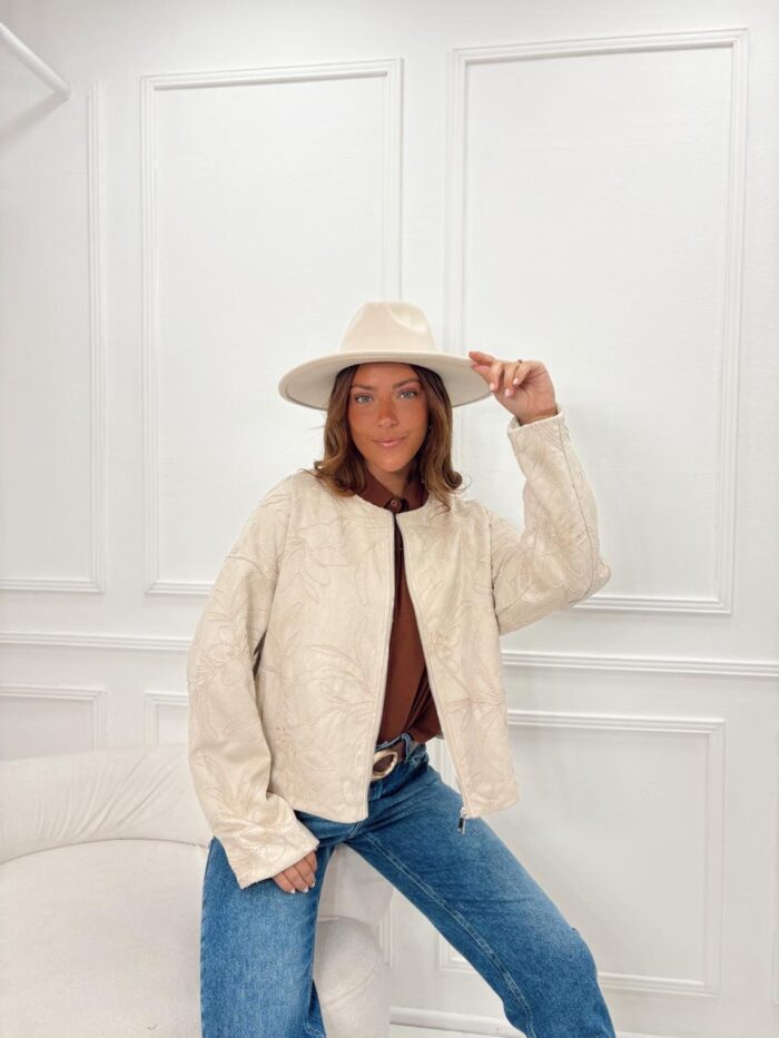 CAMPERA CUELLO MAO BORDADA