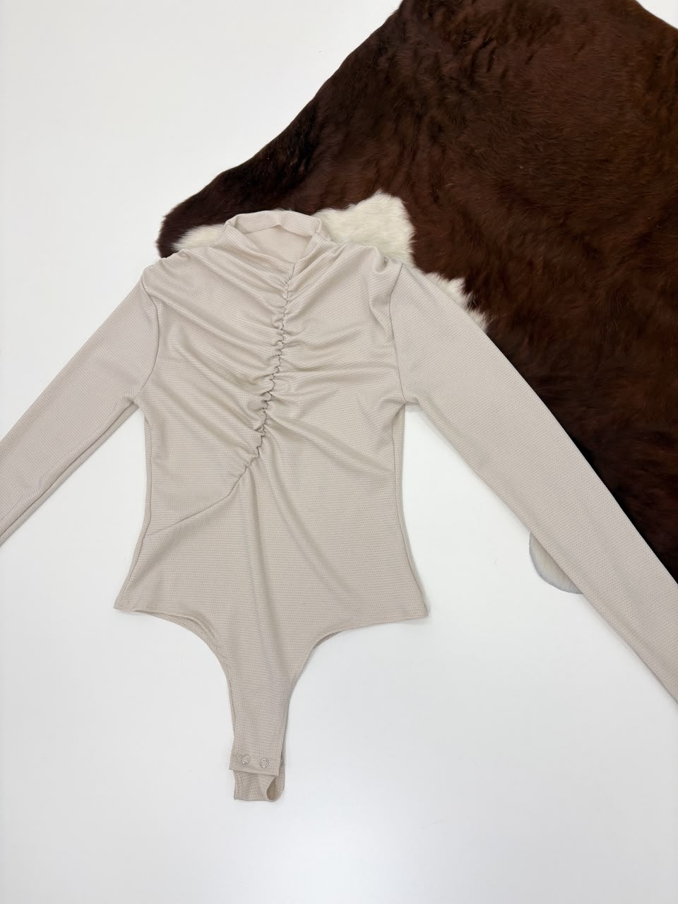 BODY LUREX ASIMETRICO FRUNCE - Imagen 2