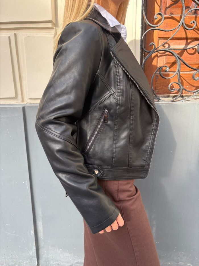 CAMPERA ECO CUERO CLASICA