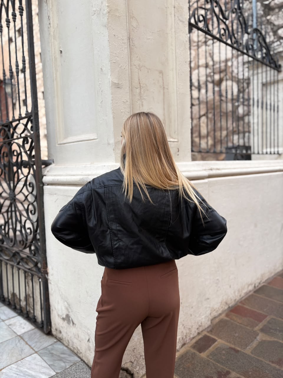 CAMPERA ECO CUERO CALA - Imagen 8
