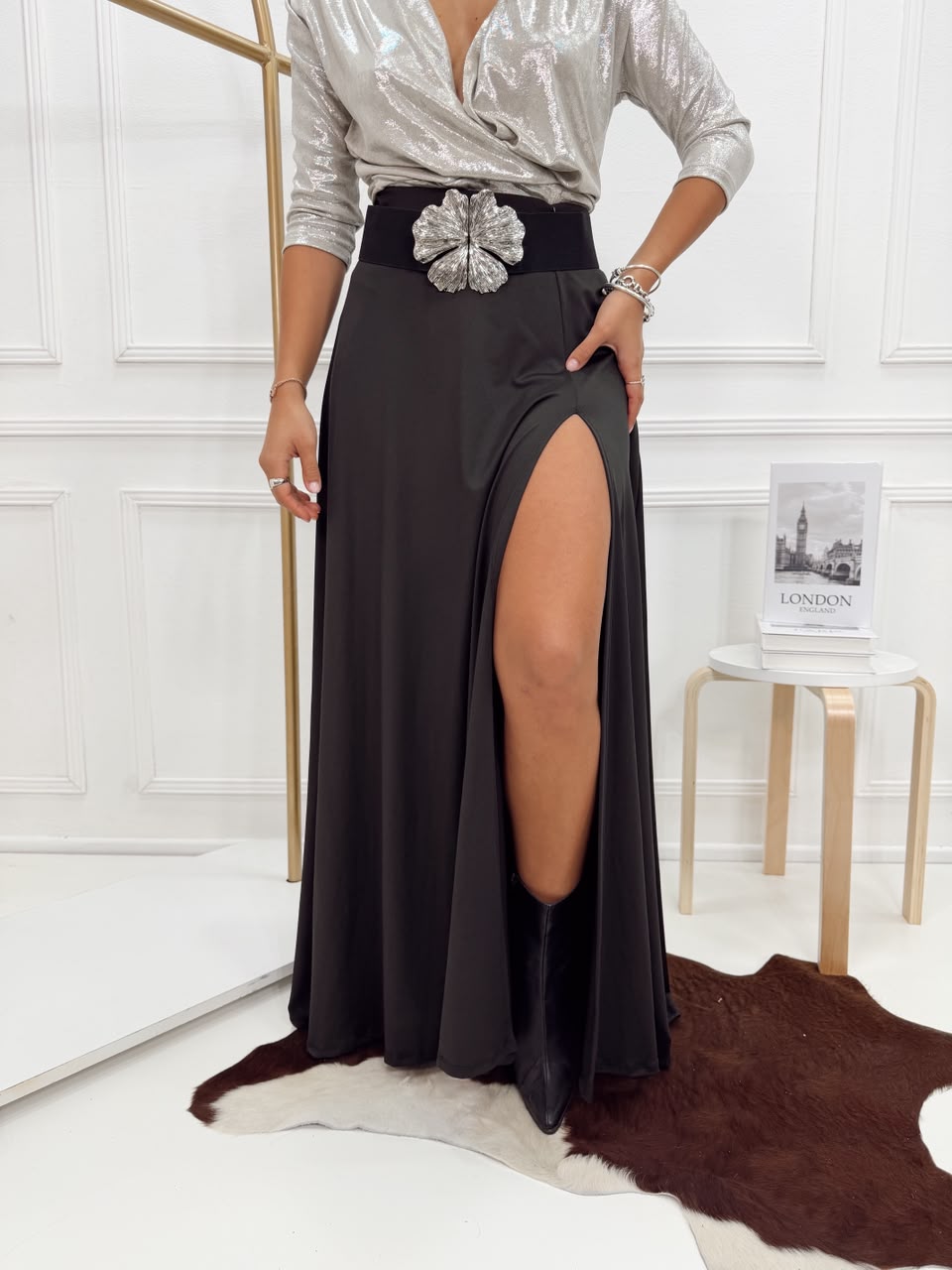 FALDA LYCRA CON TAJO CONY - Imagen 5
