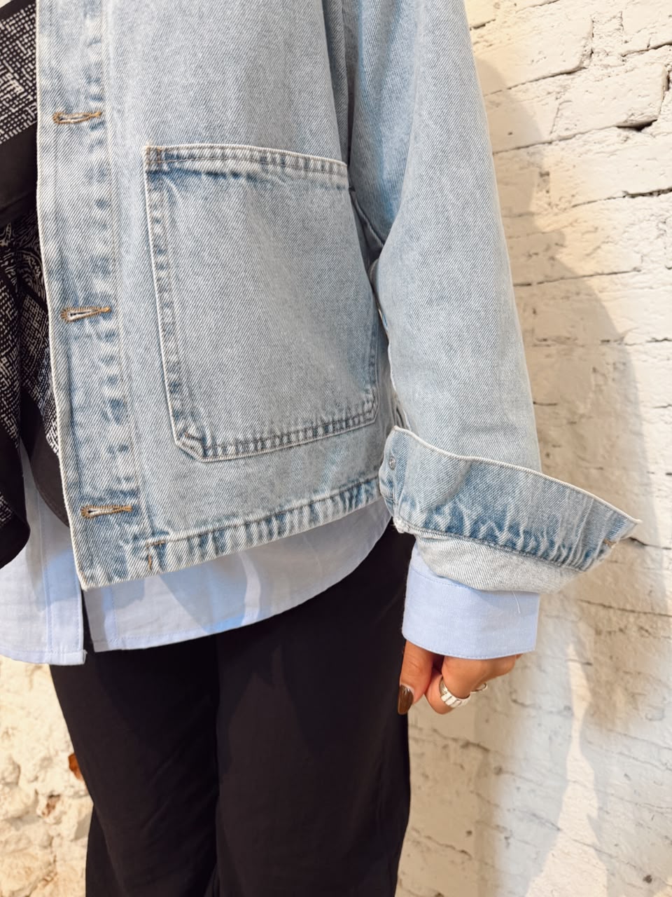 CAMPERA JEANS BOLSILLOS PLAQUE 7611 - Imagen 3