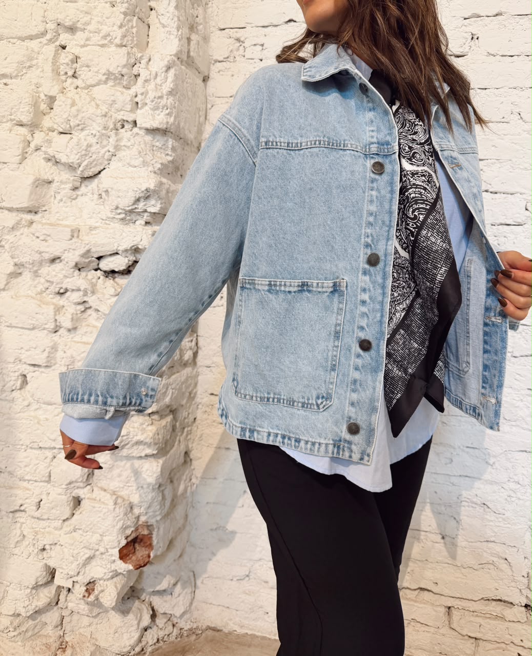 CAMPERA JEANS BOLSILLOS PLAQUE 7611 - Imagen 6