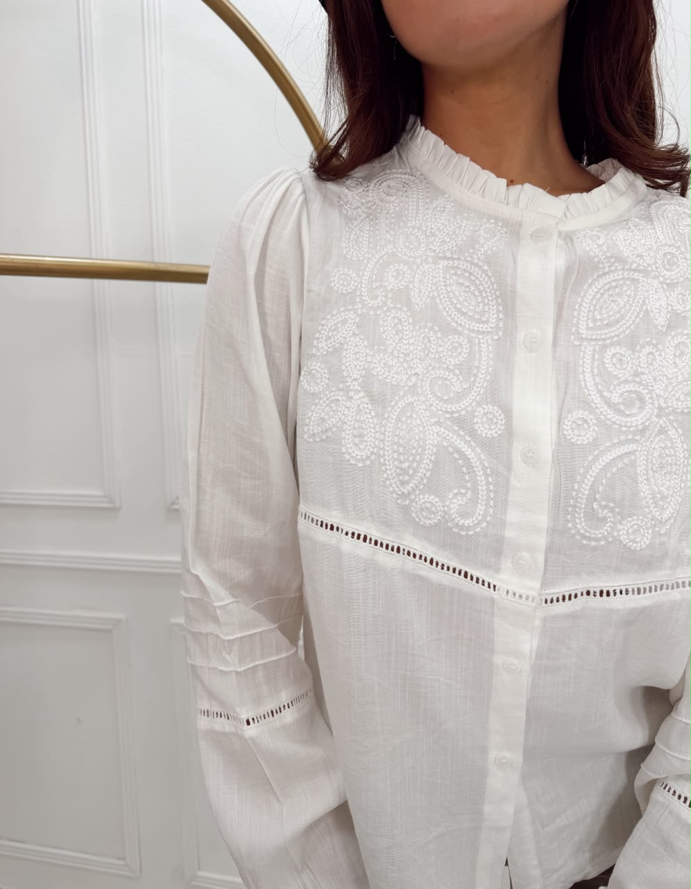 CAMISA BORDADA MAO 185 - Imagen 4