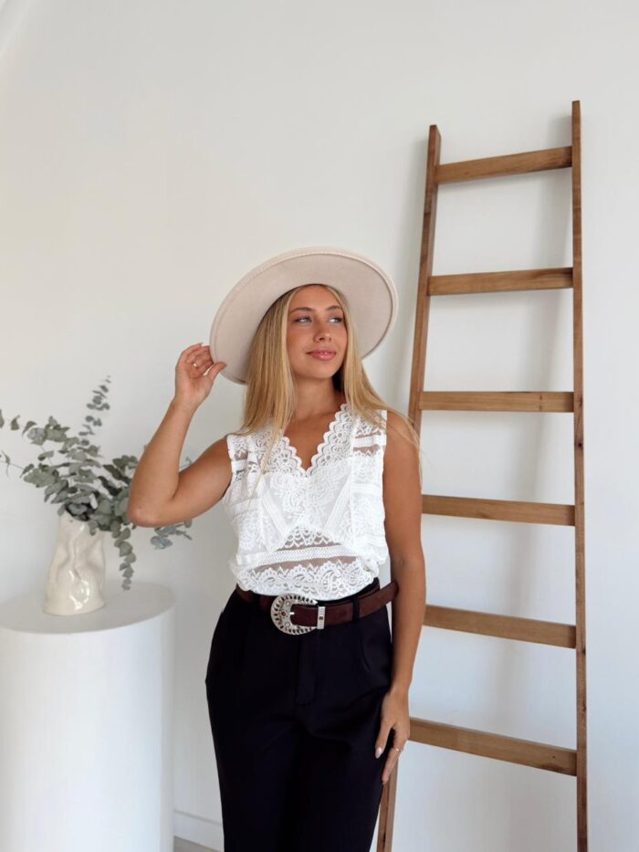 MUSCULOSA IRIS ENCAJE CON BANDO