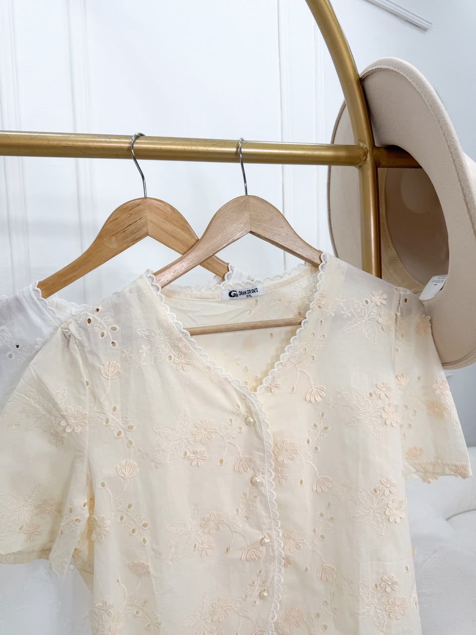 CAMISA BRODERIE PERLAS 3931 - Imagen 4