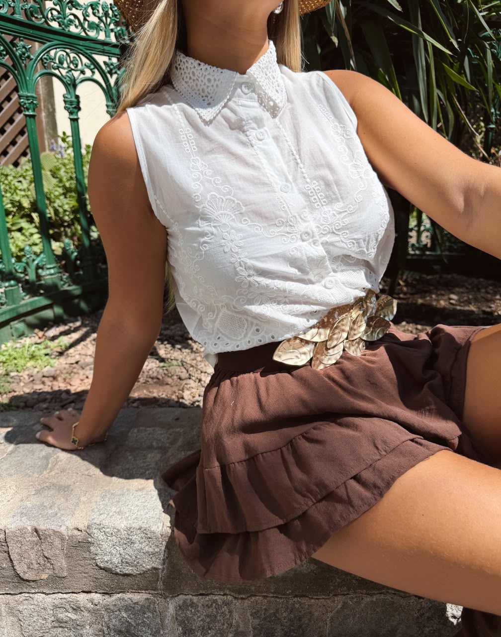 CAMISA BRODERIE SIN MANGA 187 - Imagen 3