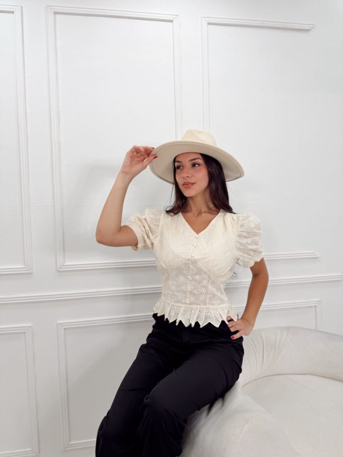BLUSA BRODERIE MANGA PRINCESA ELASTICO ATRAS